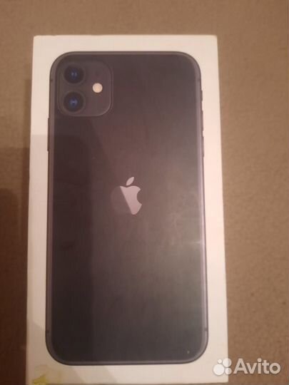 iPhone 11, 64 ГБ