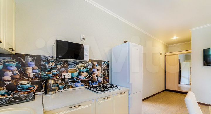 Гостиница, 370 м²