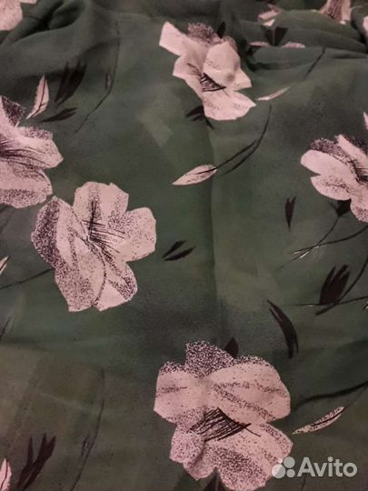 Отрез ткани шифон