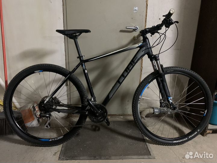 Велосипед Cube (29 колеса, 21 рама)