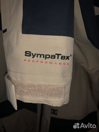 Сноубордическая/горнолыжная куртка dc