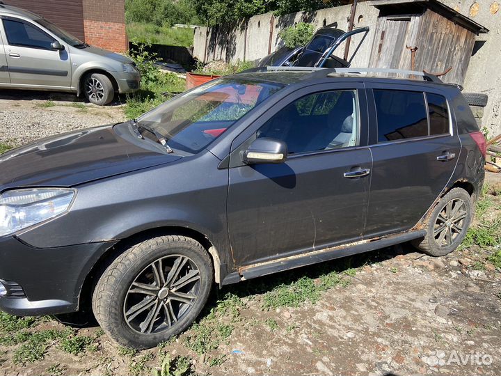 Geely mk cross 2012г поступила на разбор