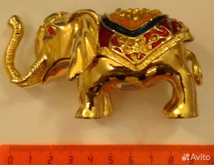 Статуэтка слона. Металл, литье. Индия