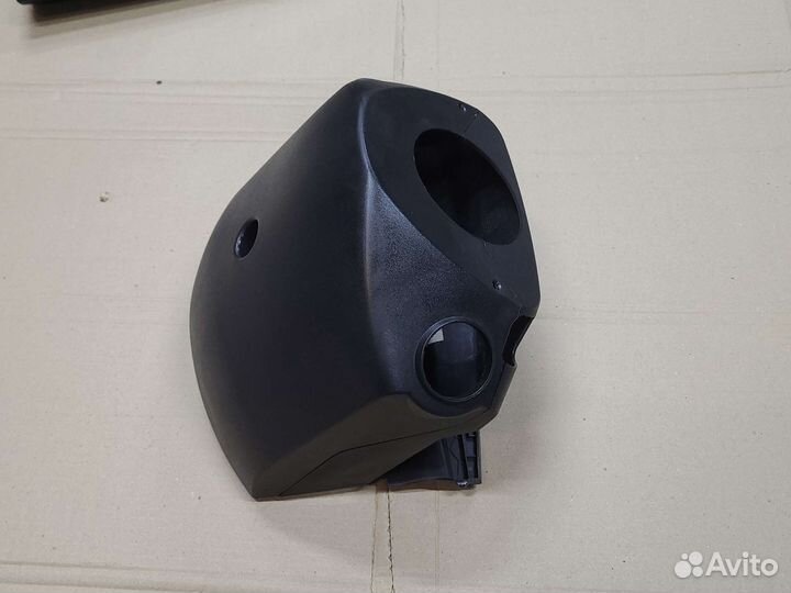 Кожух рулевой колонки Opel Zafira B 2005-2012