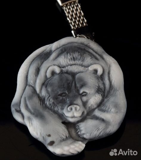 Брелок для ключей Медведь барельеф литьевой мрамор