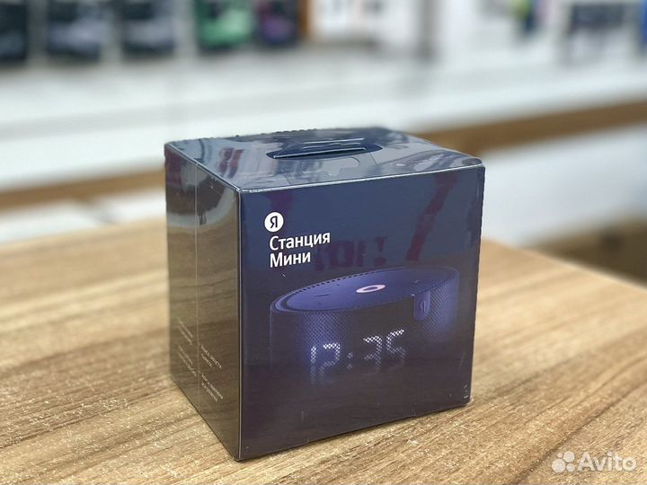 Колонка Яндекс Станция Мини с часами
