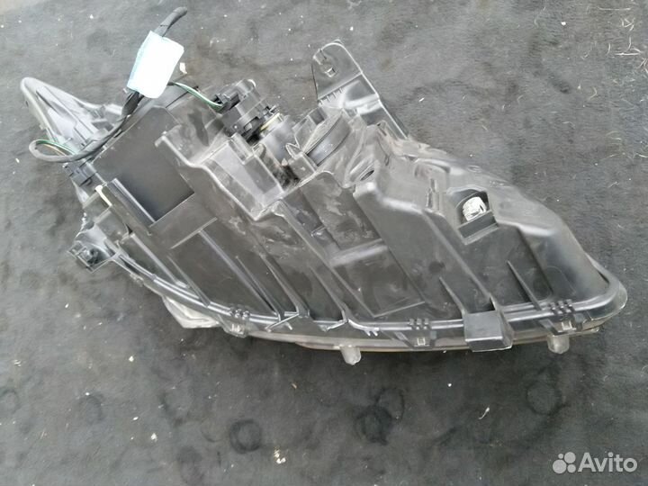 Фара передняя левая рено лагуна 3 GT галоген