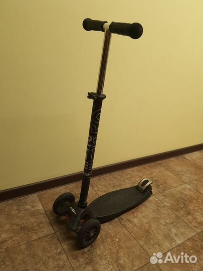 Самокат maxi micro, до 12 лет, черный