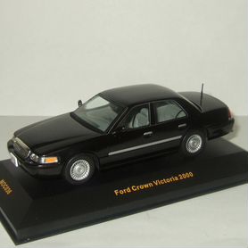 Форд Ford Crown Victoria 2000 Черный IXO 1:43