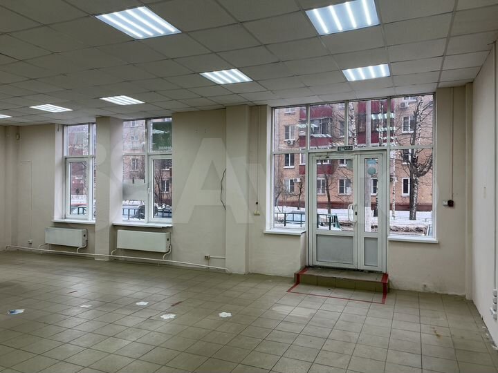 Торговая площадь, 135 м²