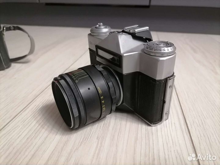 Фотоаппарат зенит е