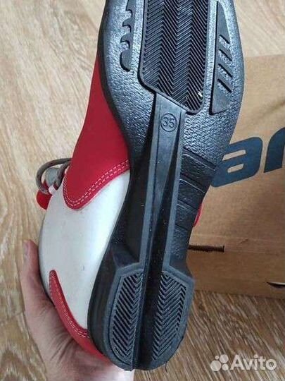 Лыжные ботинки детские 35 размер