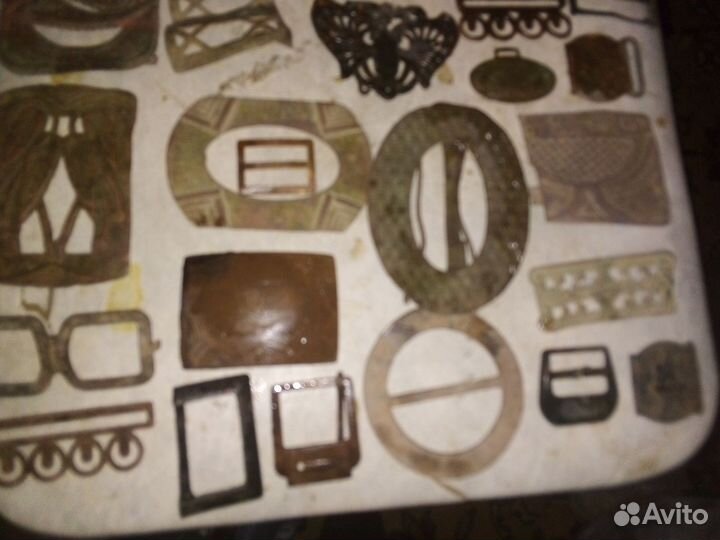 Старинные пряжки 18-19 век. Одним лотом