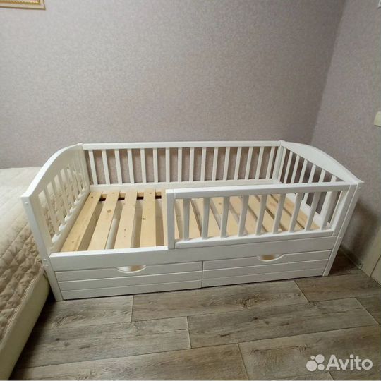 Кровать детская с ящиками 160/80