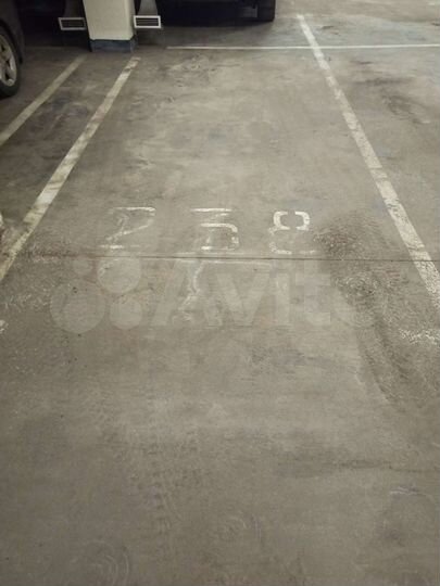 Машиноместо, 15 м²