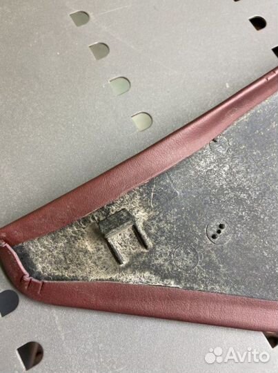 Накладки стоек задние Mercedes E-Class W124