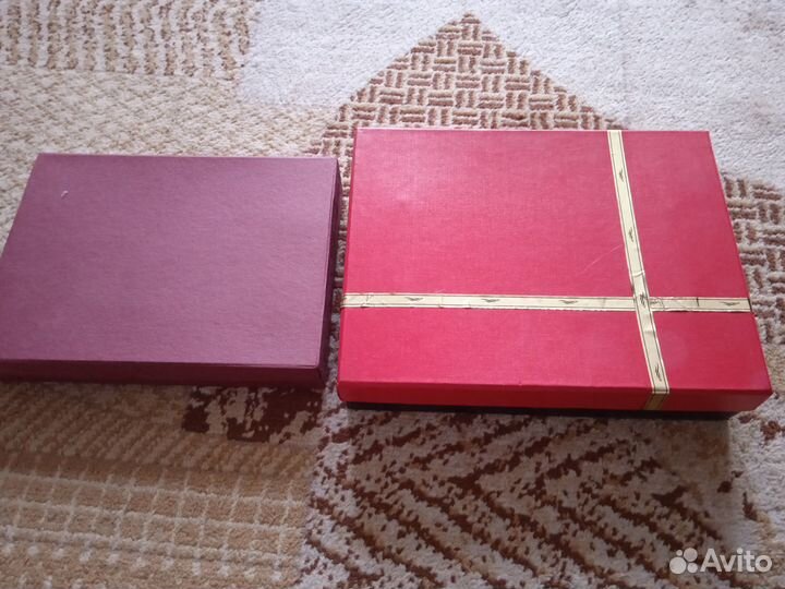 Фляжка и рюмки