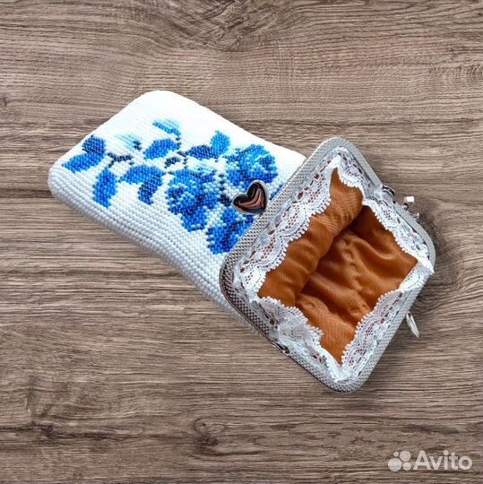 Футляр для очков