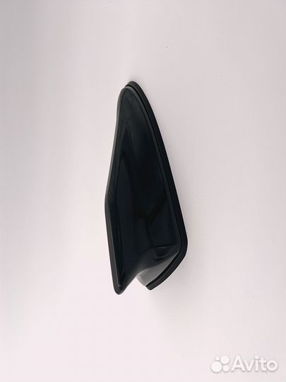 Антенна плавник Черный