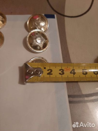 Пуговицы военные