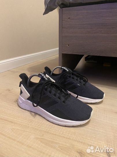 Кроссовки Adidas questar размер 40 оригинал