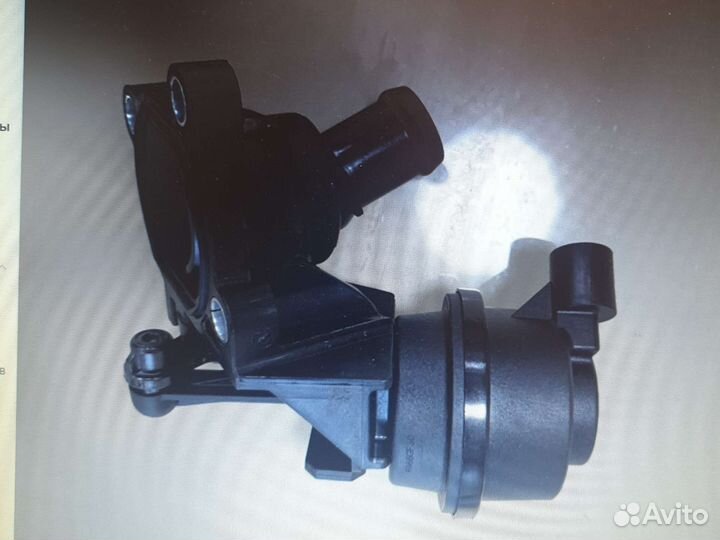 Клапан системы охлаждения в развале блока двс