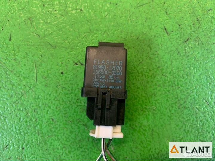 Реле поворота toyota grand hiace