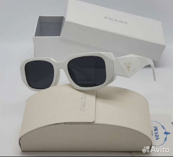 Очки от солнца новые