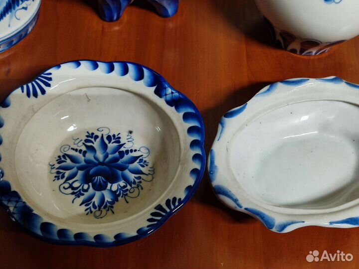 Посуда Гжель