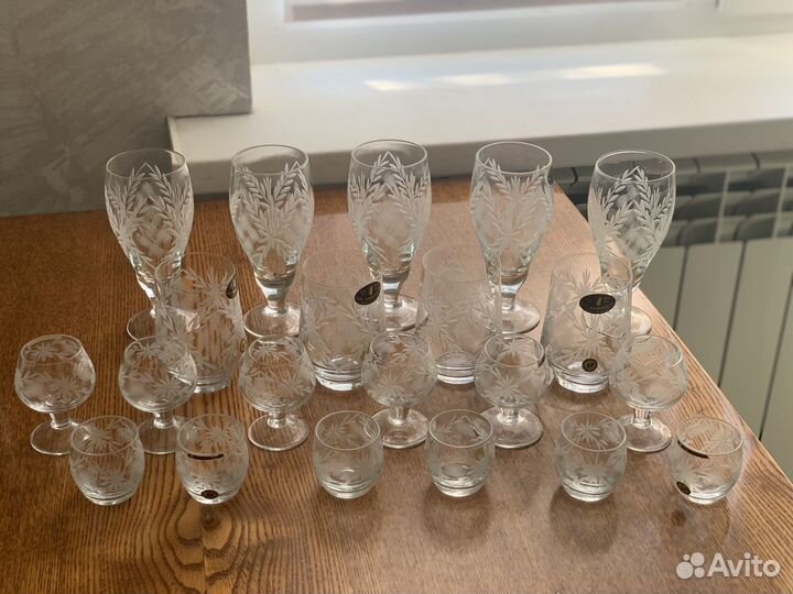 Набор бокалов