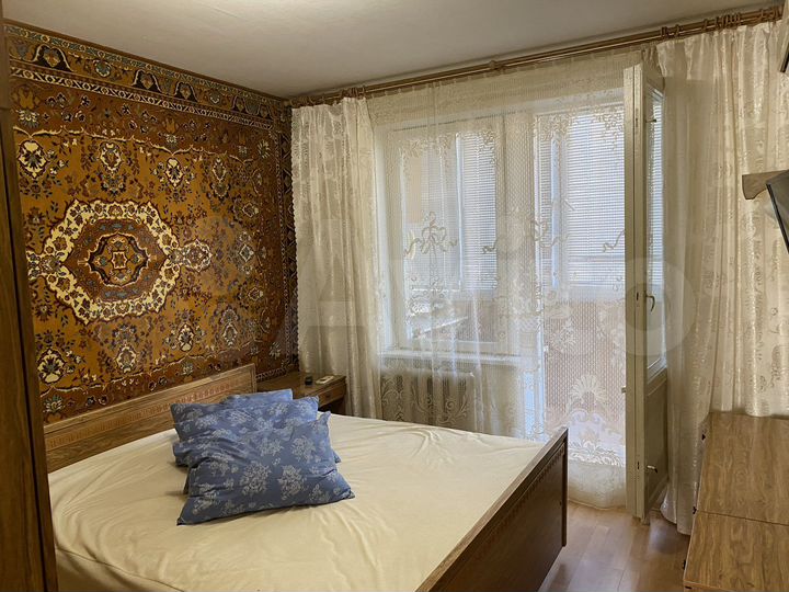 2-к. квартира, 42 м², 3/5 эт.