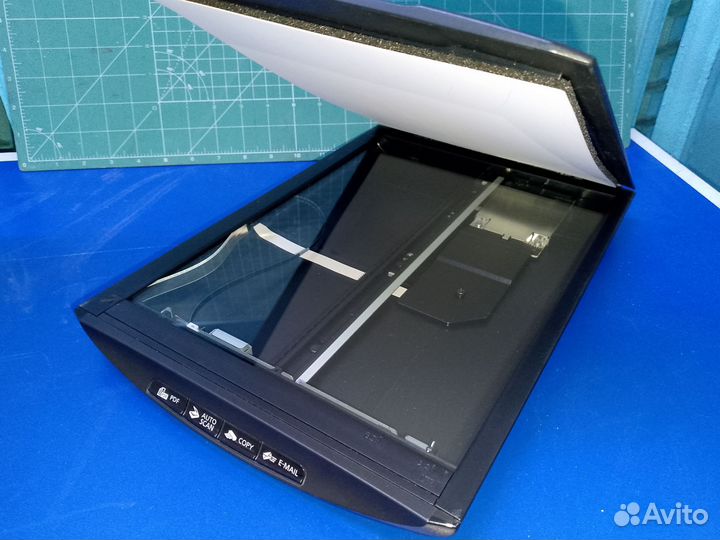Сканер Canon lide 110