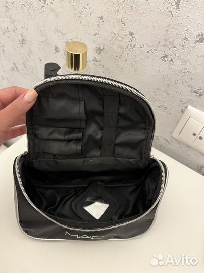 Косметичка mac