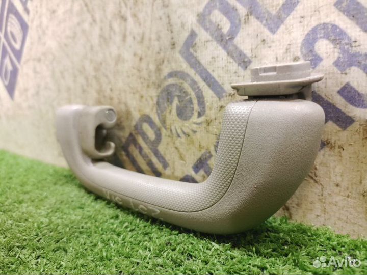 Ручка потолка задняя левая Kia Optima седан 2.0