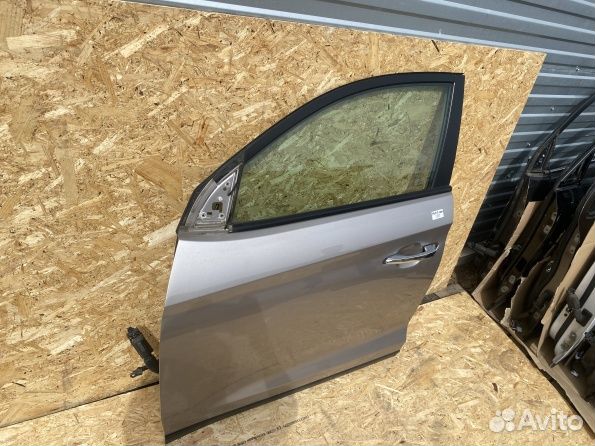 Hyundai Tucson 3 TL дверь передняя левая
