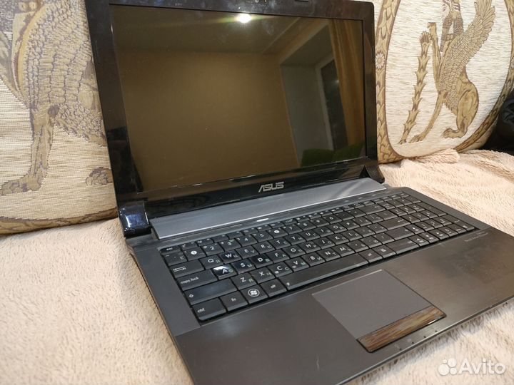 Asus