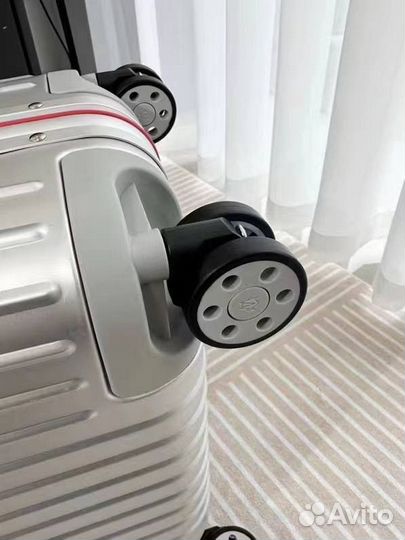 Чемодан rimowa original