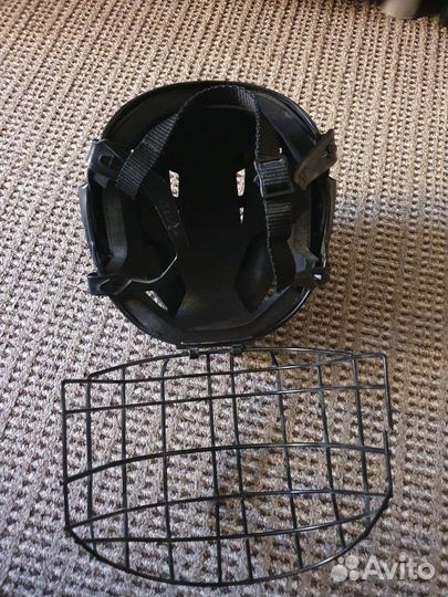 Шлем хоккейный детский