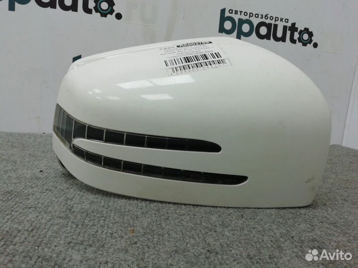 Крышка зеркала правая Mercedes-Benz