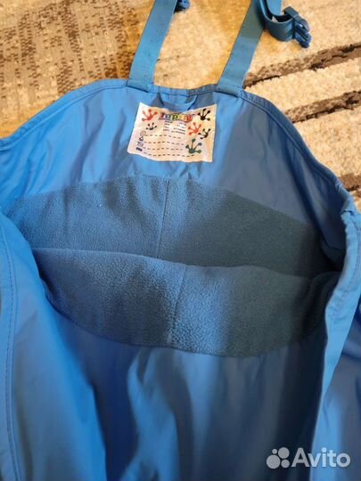 Куртка и непромокаемые штаны