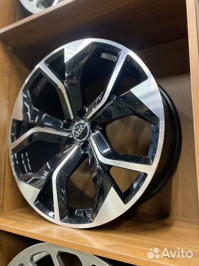 Диски R21 5x112 для Audi