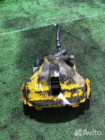 Суппорт передний левый Audi 100 C4 ABK 2.0