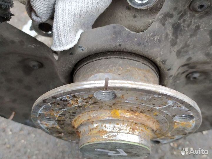 Задние цапфы skoda kodiaq