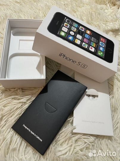 Коробка от iPhone