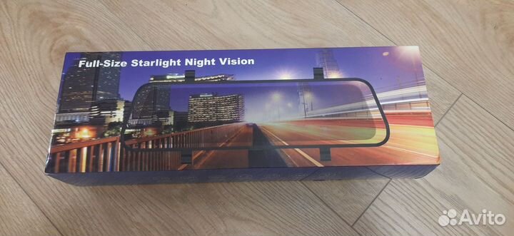 Авторегистратор камера зеркало новый