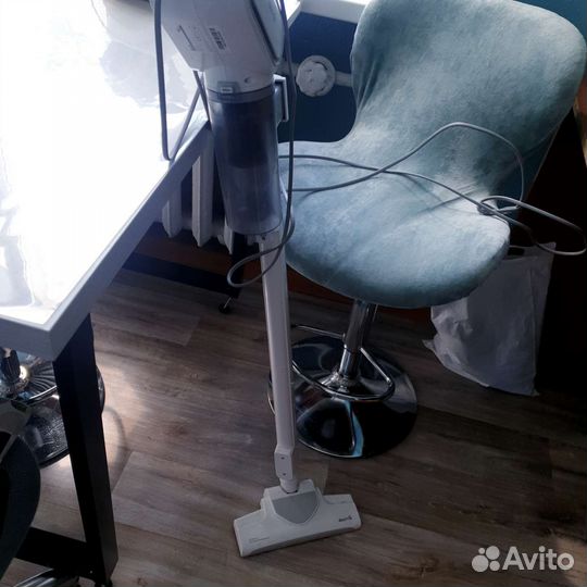 Вертикальный пылесос бу