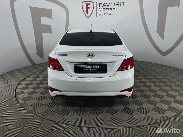 Hyundai Solaris 1.4 МТ, 2015, 334 474 км