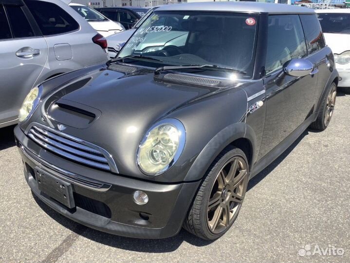 Капот Mini Cooper S R53 W11B16 2005