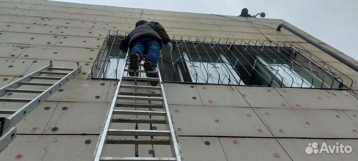 Решетки на окна с покраской в черный цвет