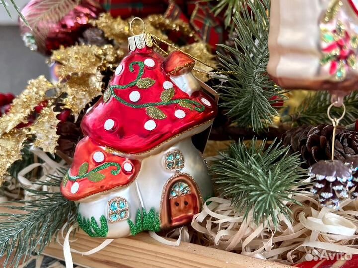 Елочные игрушки грибы, стекло